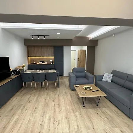 Апартаменты South Вране